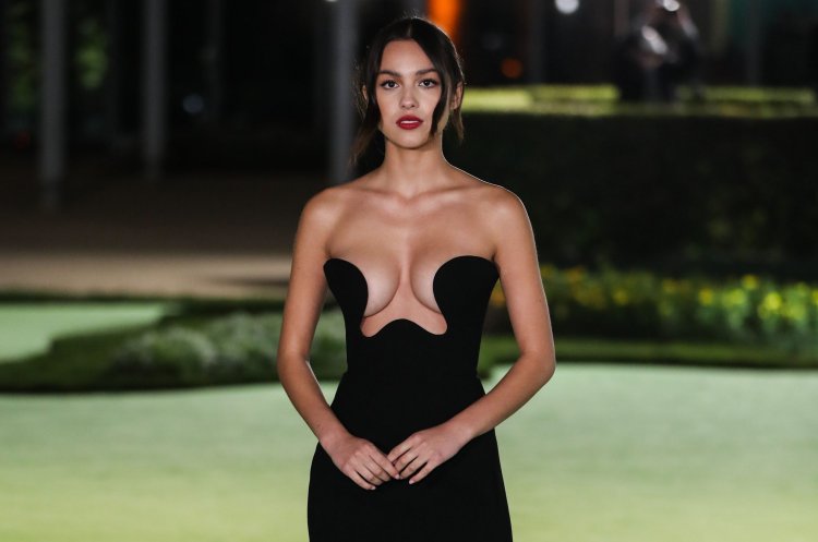 Olivia Rodrigo is hot