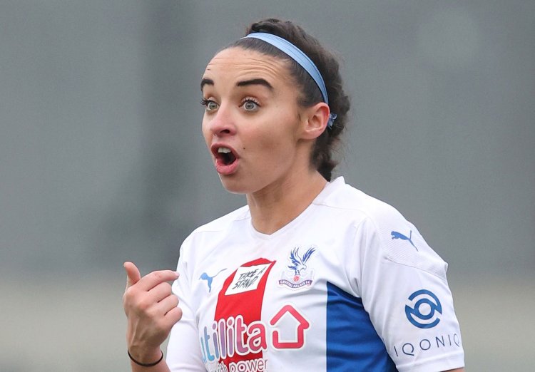 Leight Caitlyn Nicol