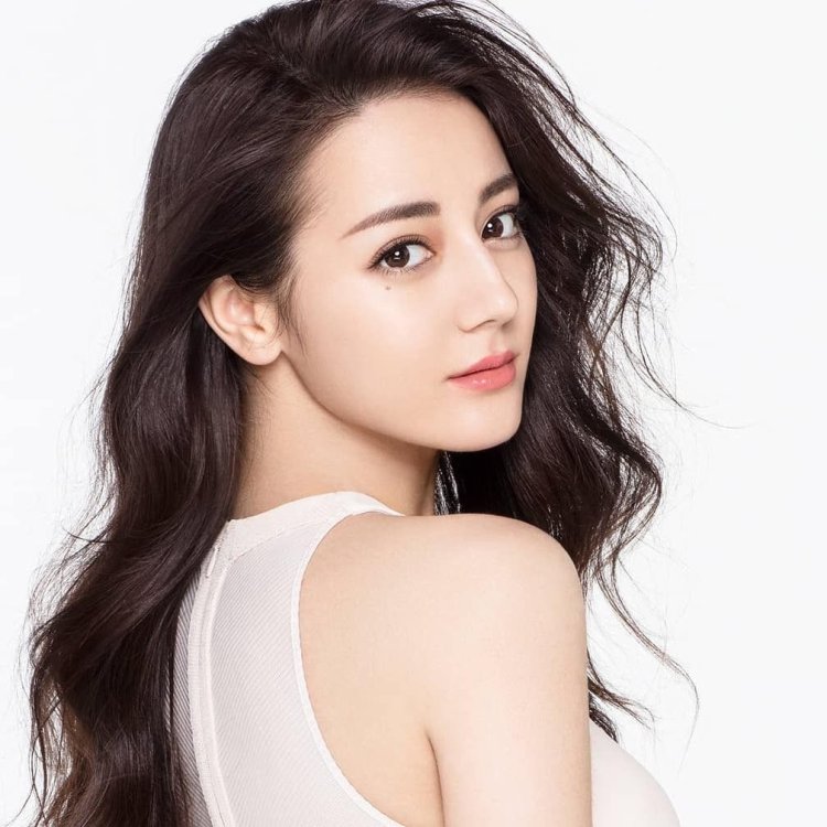 Actress Dilrab Dilmurat