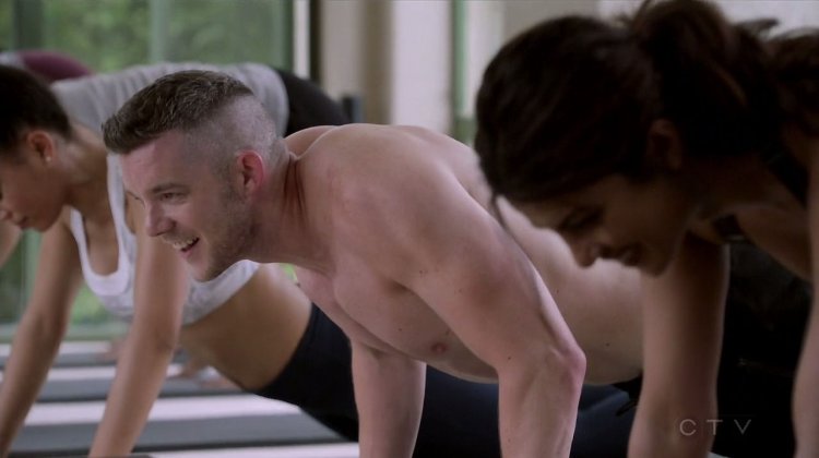 Kuantiko series Russell Tovi