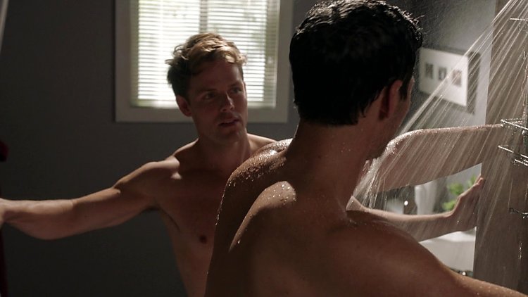 Station 19 series kiss