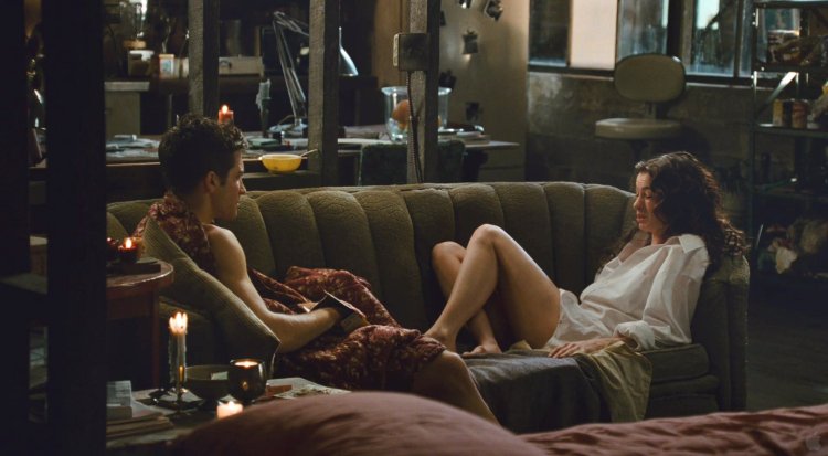 Jake Jillenhah Love and other medicines scene