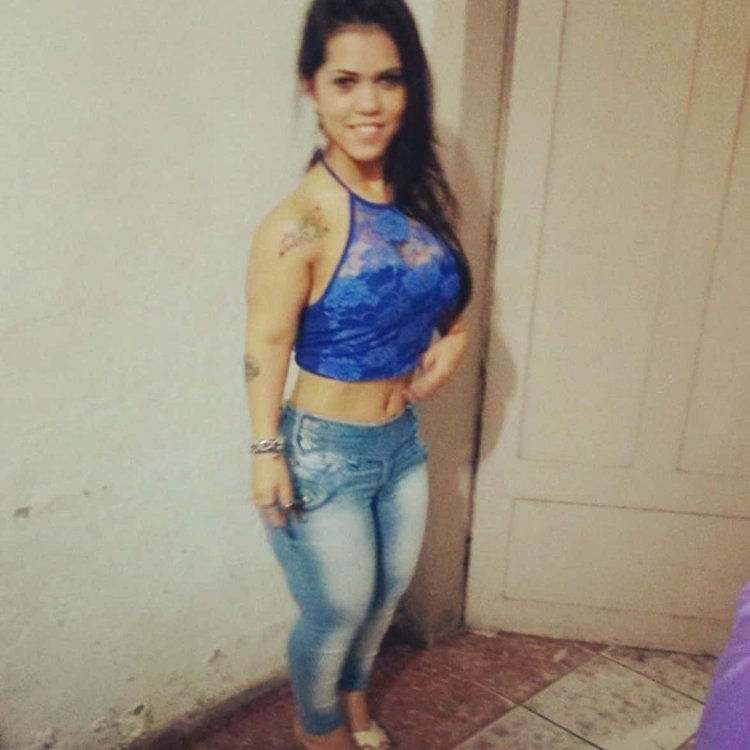 Girl dwarf in underwear