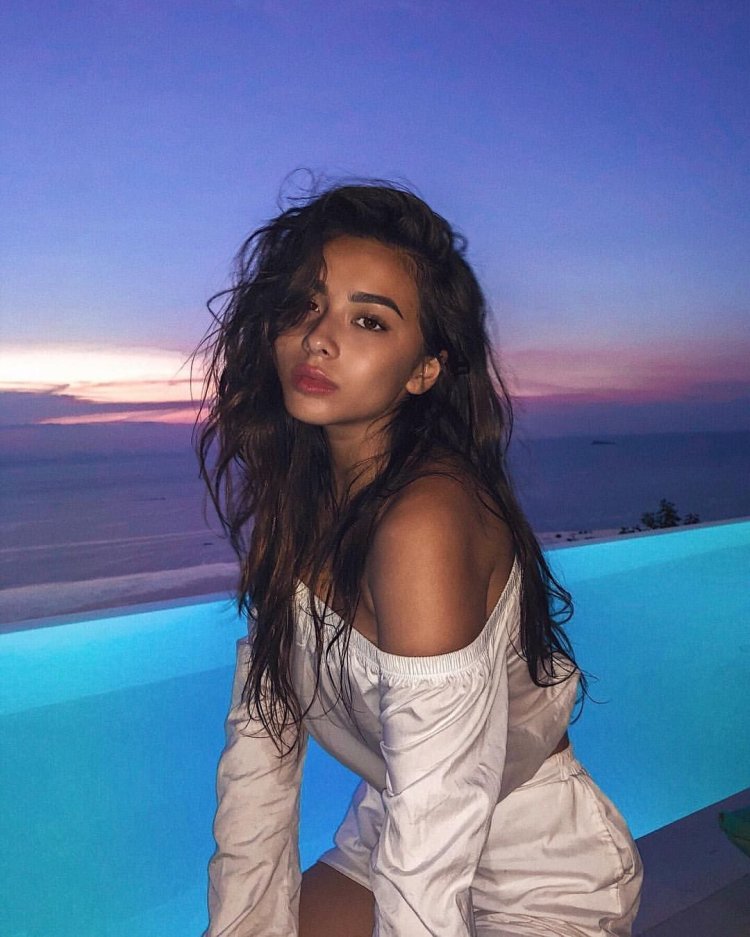 Diana Korkunova Selfie