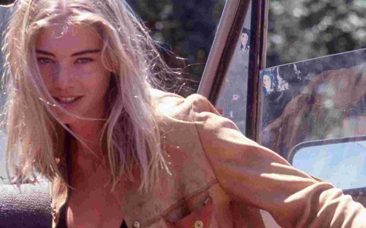 Peta Wilson in his youth