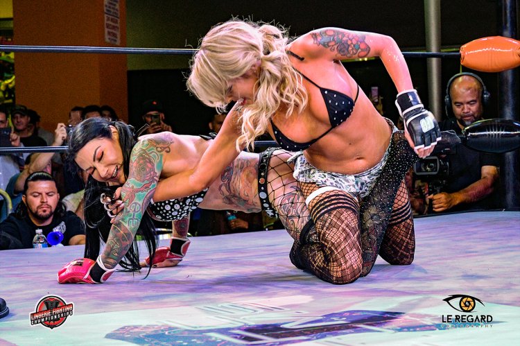 Women's Wrestling Championship Bella Inc