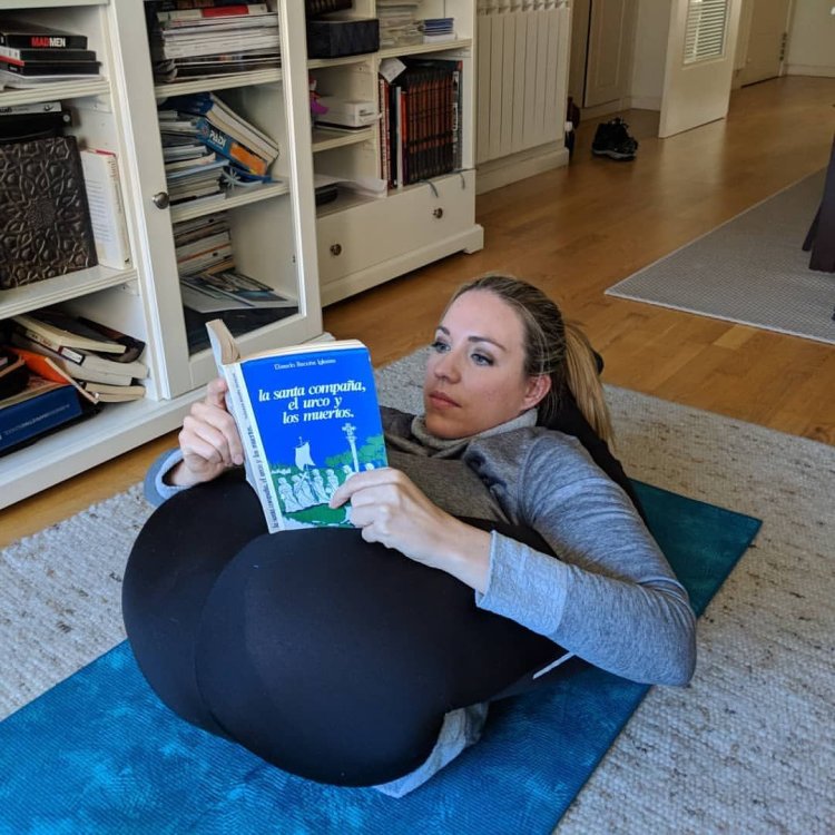 Leg Behind Head Girl