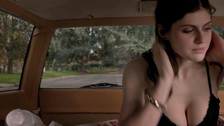 Alexandra Daddario Sex Scene