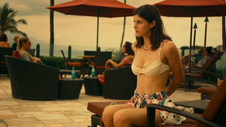 Alexandra Daddario white lotus