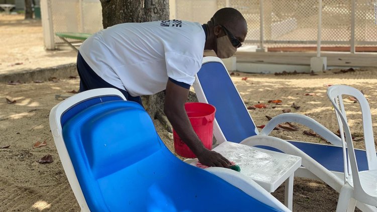 Hotel Hedonism Jamaica Comic