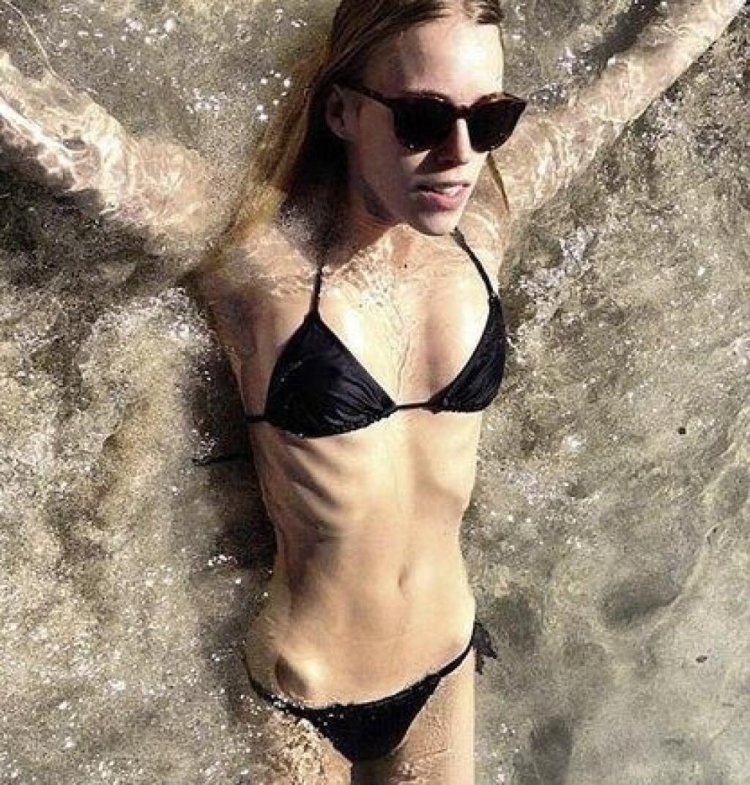 Thin girls without a chest