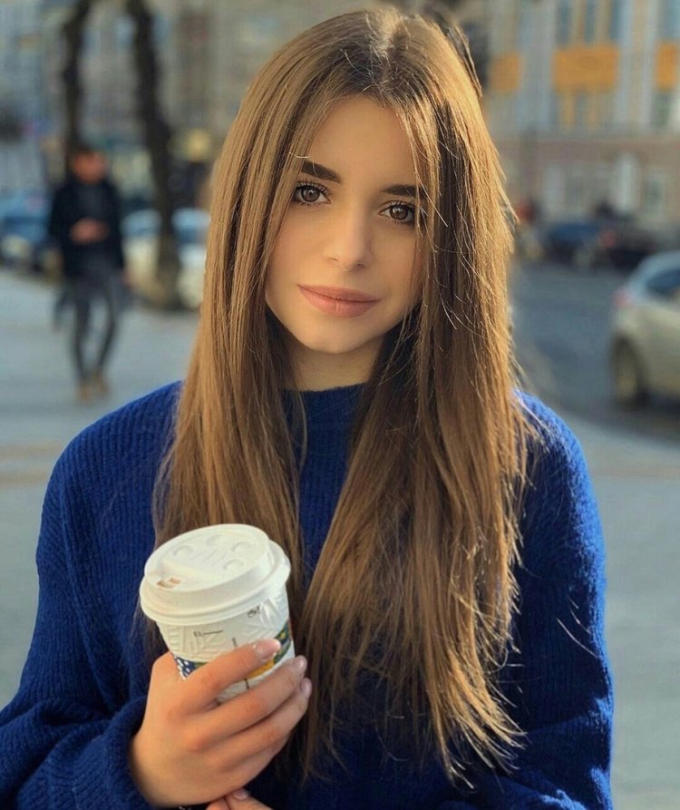 Olya Kravchuk blogger