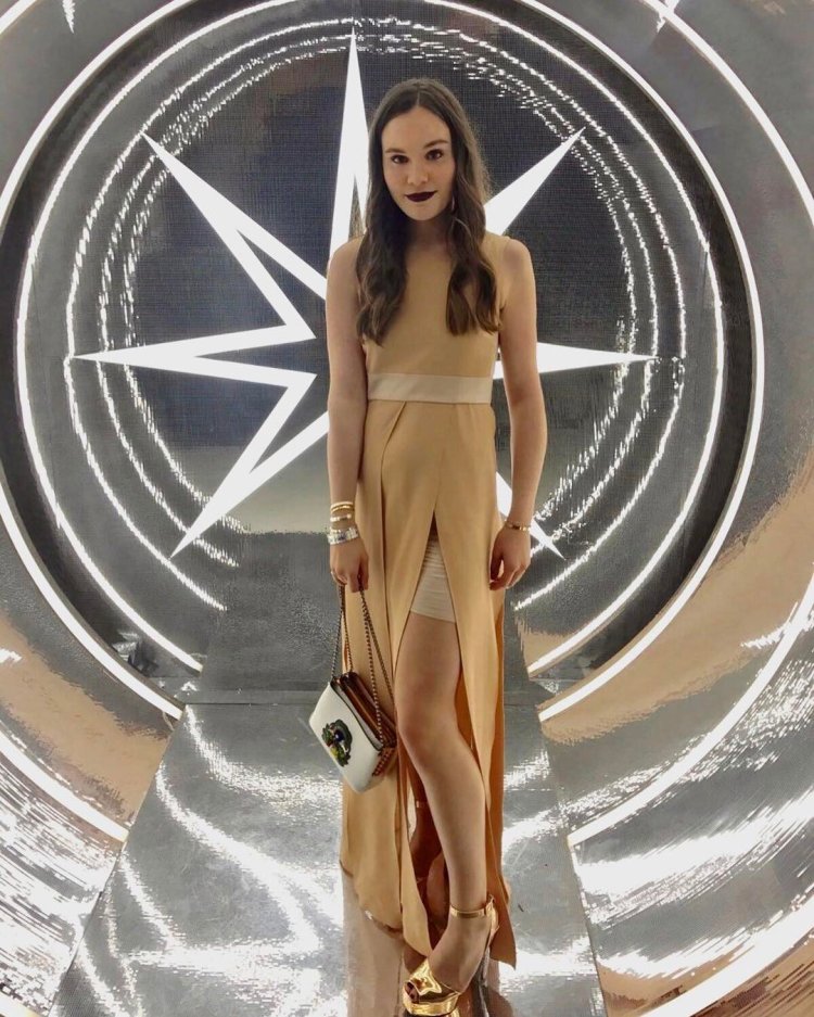 Molly Gordon in a swimsuit