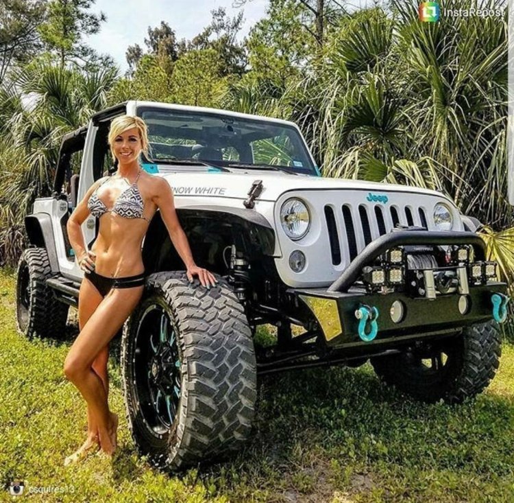 Jeep Wrangler 2002 Girl
