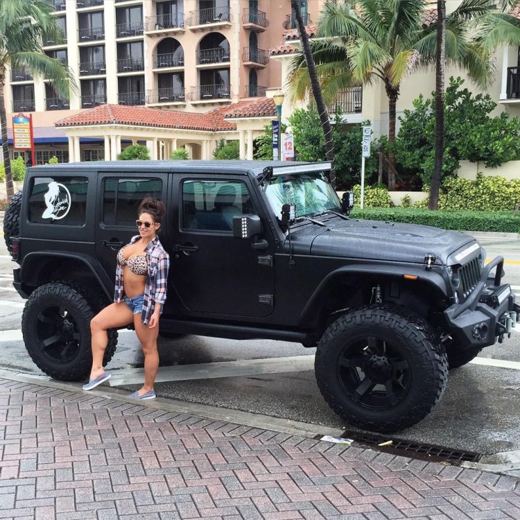 Wrangler Rubicon and Girls