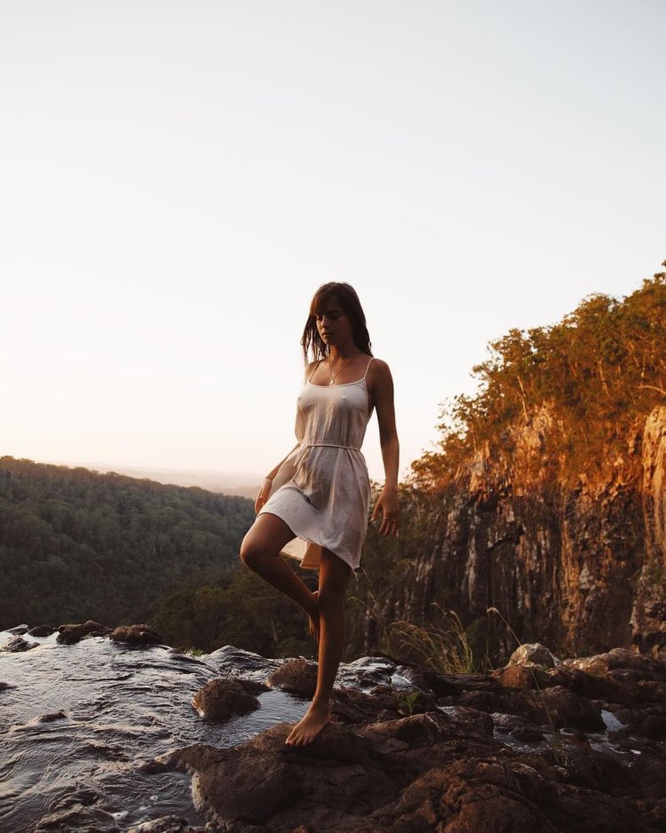 Ella Freya // エラ ・ フレイヤ drain