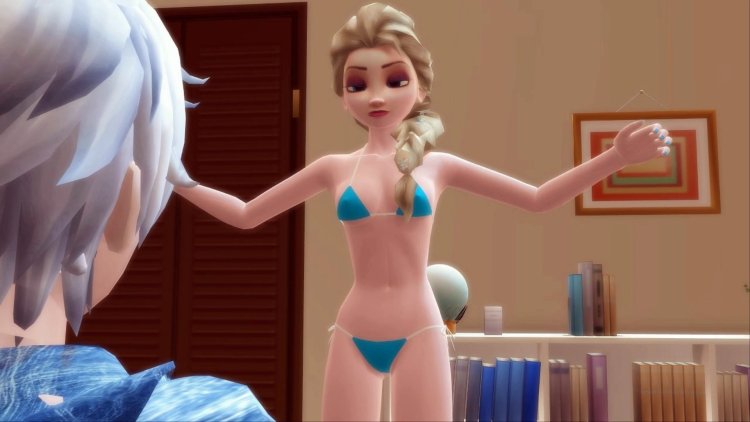 Anna and Elsa in swimsuits