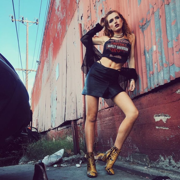 Bella female version