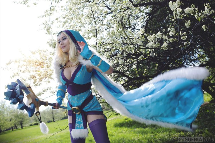 Dota 2 characters cosplay