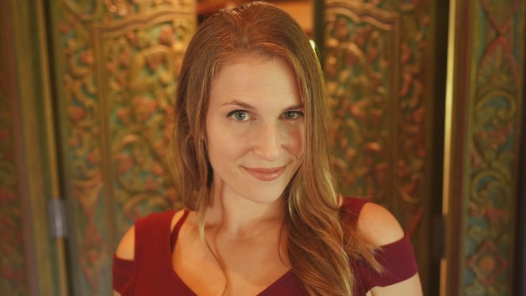 Anna Jura Ino -Agent