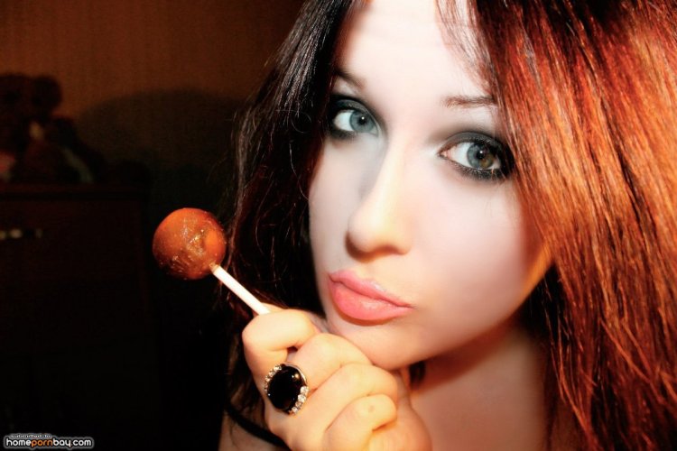 Girl with Chupachuts