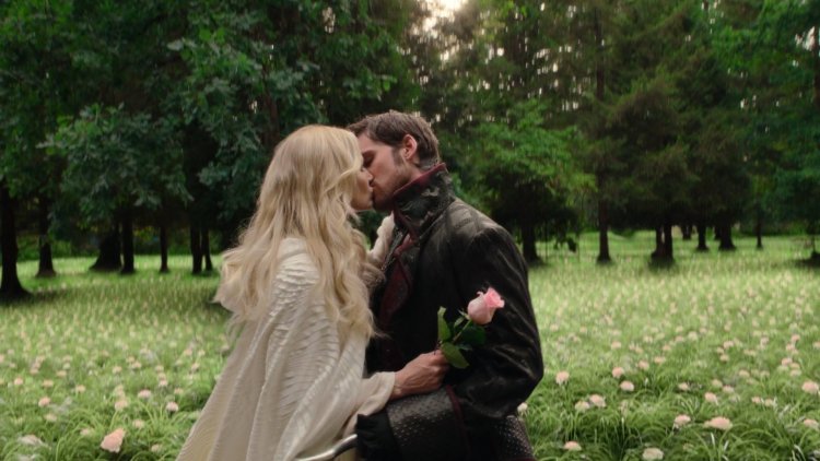 Emma Swan Killian Jones Wedding