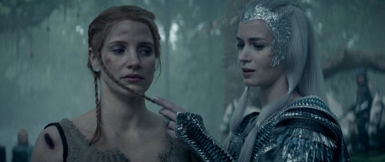 Jessica Chastain Snow White and Hunter 2