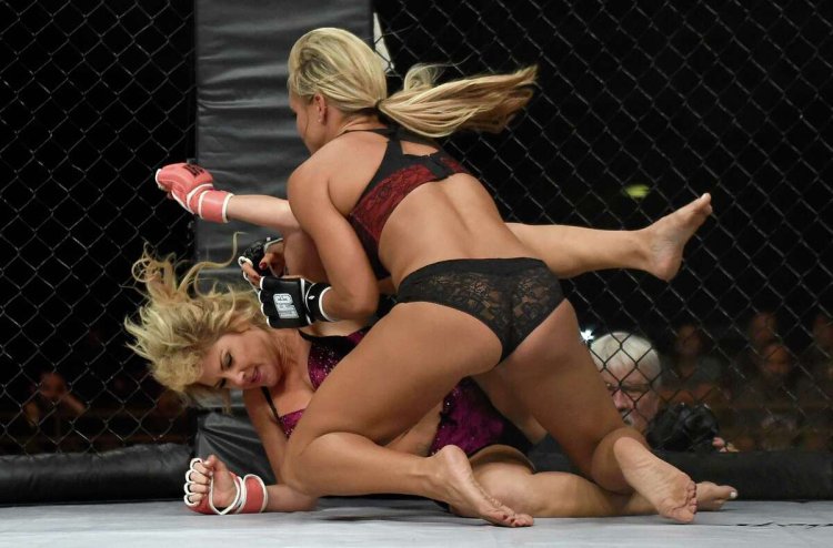 Fights without MMA rules Women's battles
