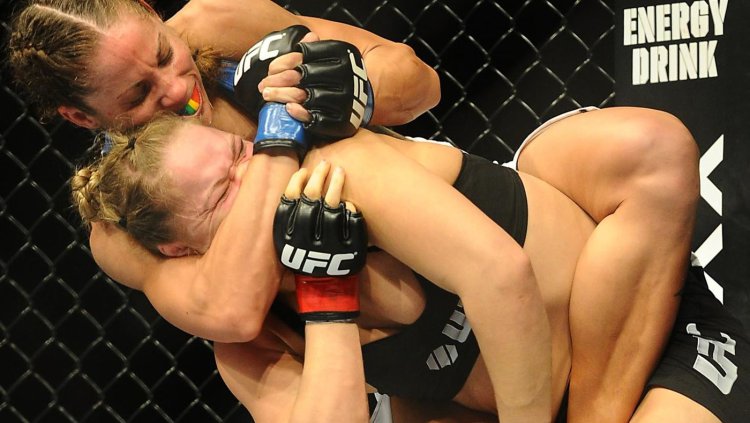 JUFS fighter Ronda Rosei