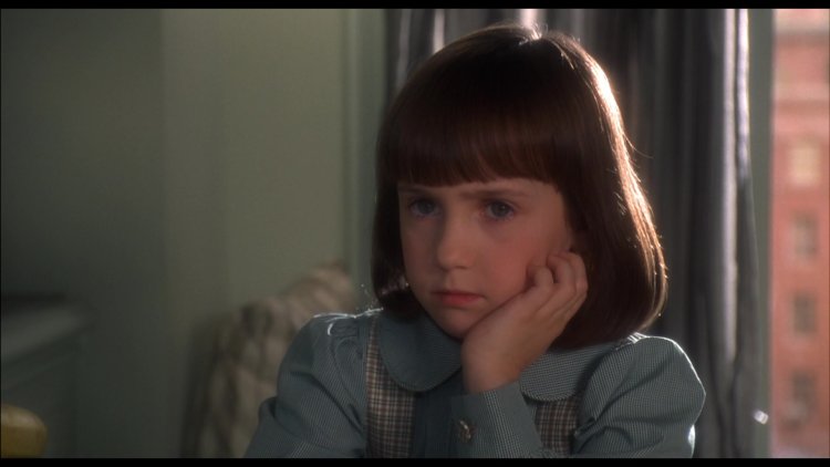 Elisabeth Pyrkins is small