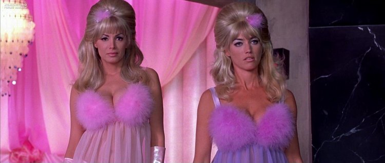 Miss Fagina Austin Powers