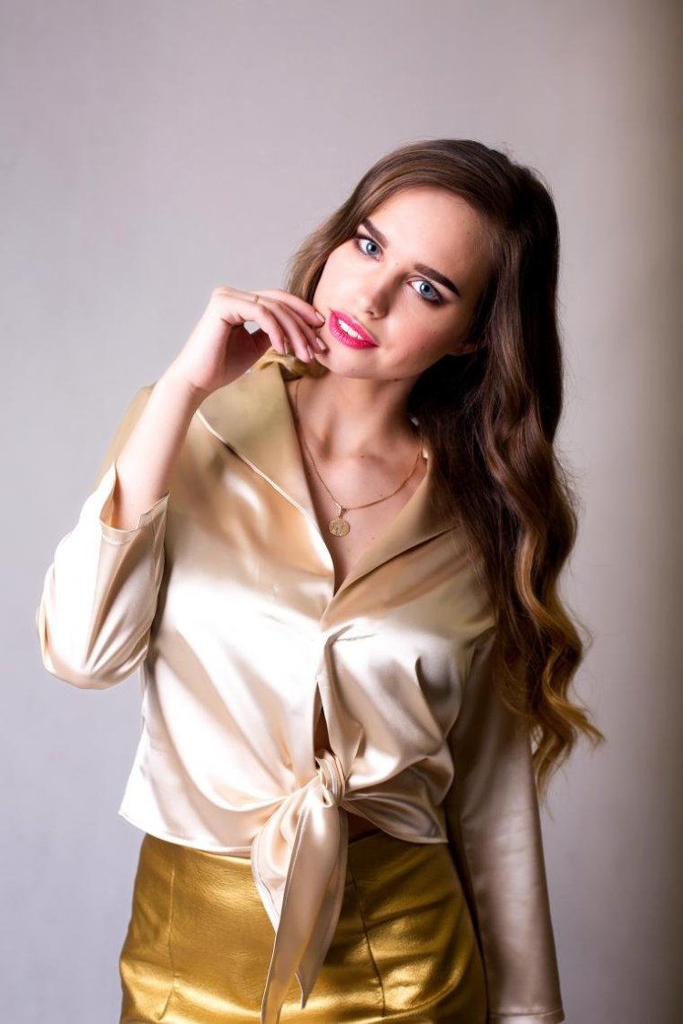 Girl in a silk shirt