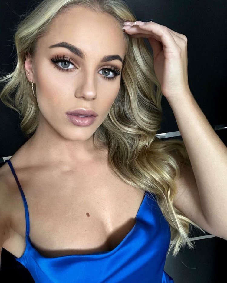 Anna Markovich football player