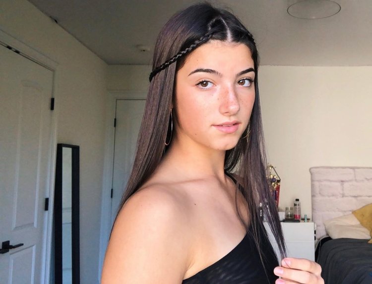 Charlie Damelio 2019