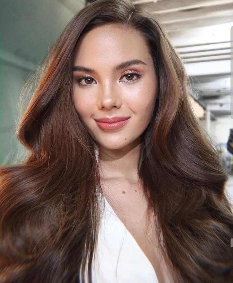 Catriona Gray Face