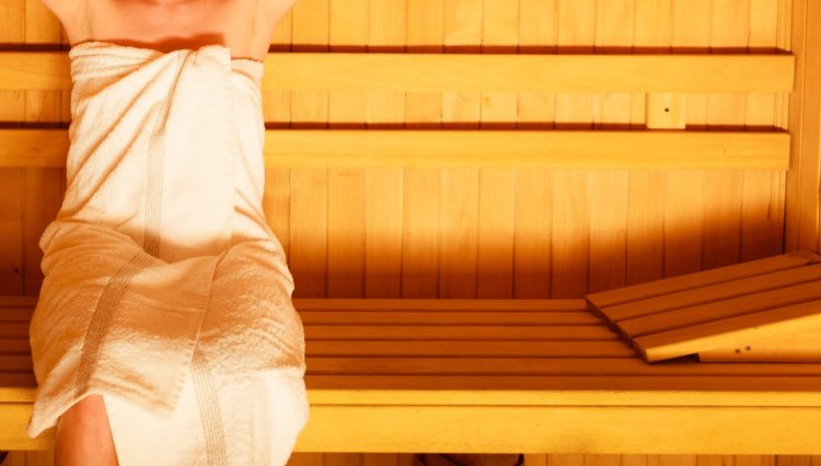 In the steam room of a female bathhouse
