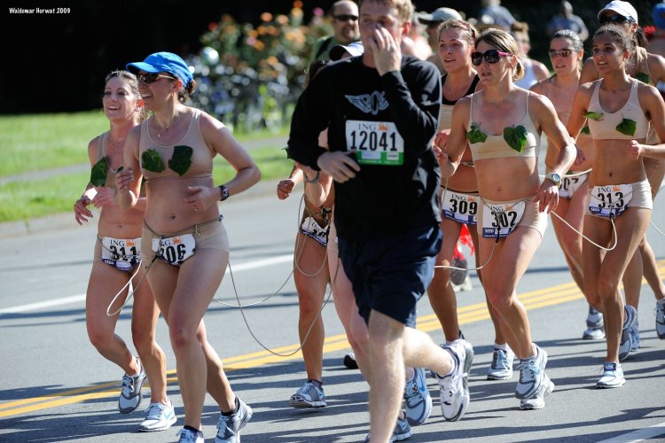 Bay to Breakers Women