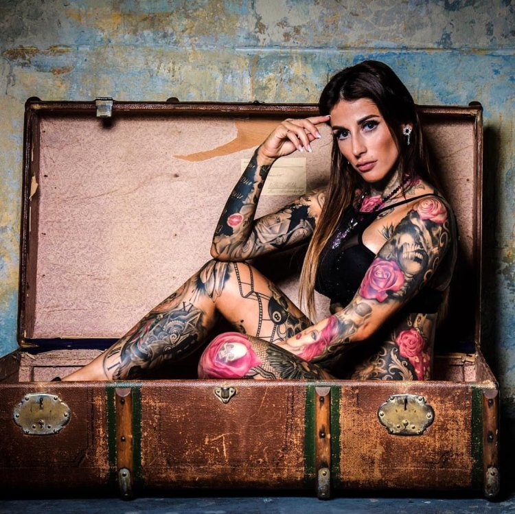 Paula Levina Tattoo Model