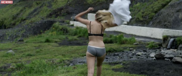 T -shirt Monroe with a guy