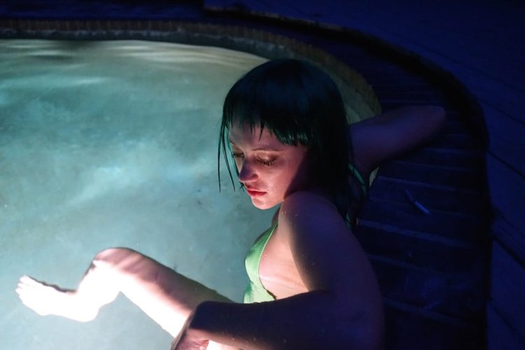 T -shirt Monroe in the film it