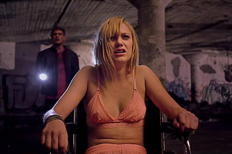 T -shirt Monroe in the film it