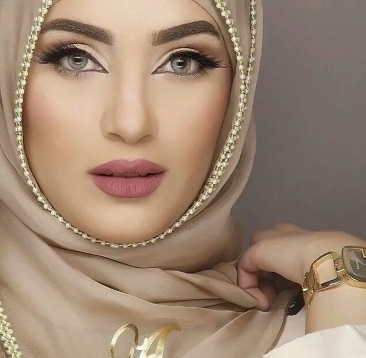 Arab women