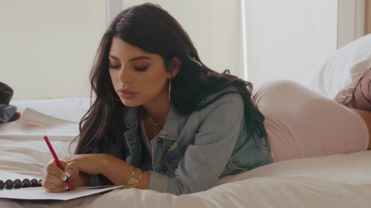 Tiffany Watson, Joseline Kelly, Gina Valentina