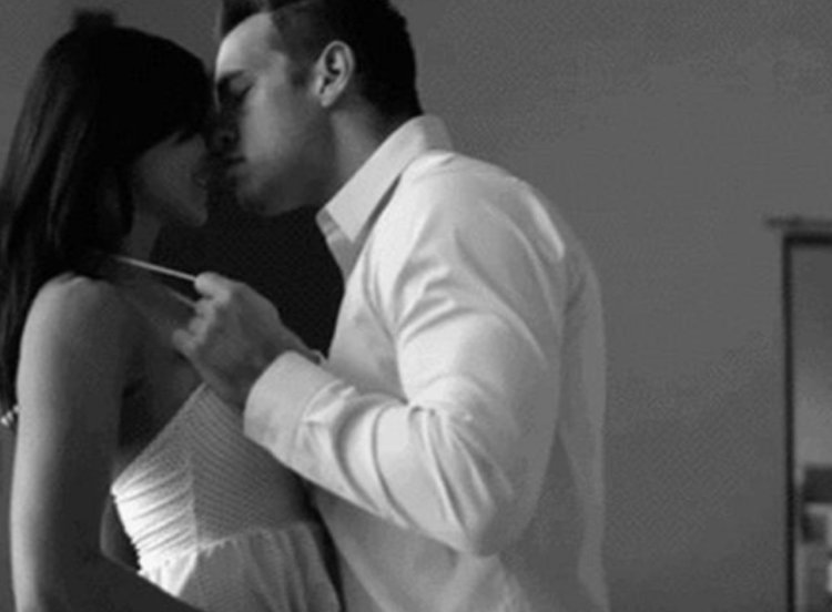 Jill Valentine Amouranth