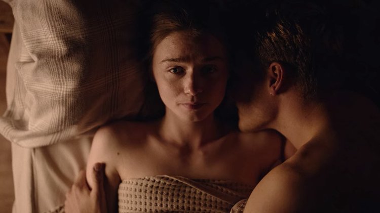 Jessica Barden bed