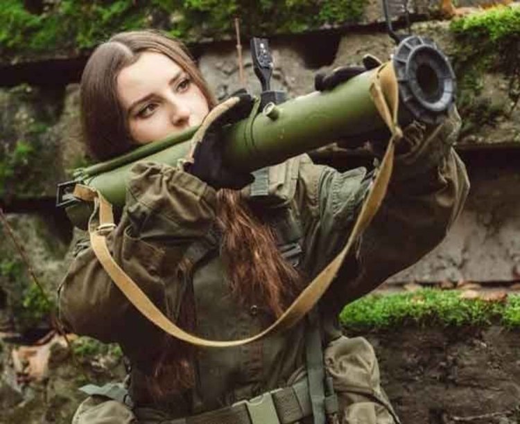 Girl with grenade launcher