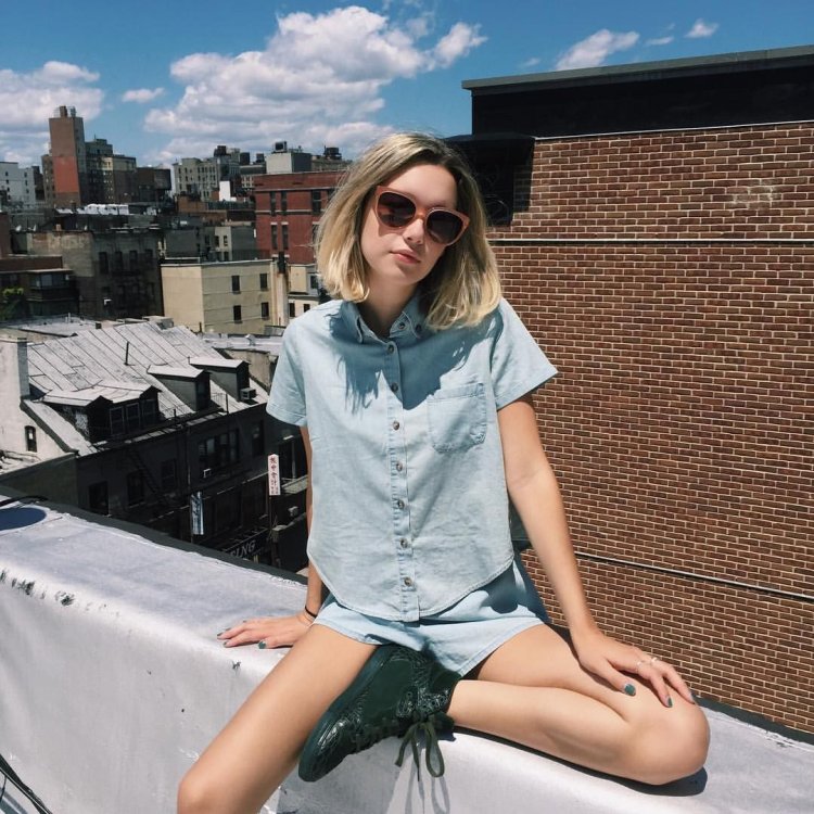 Sarah Schneider Model