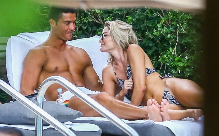 Cristiano Ronaldo and Cassandra Davis