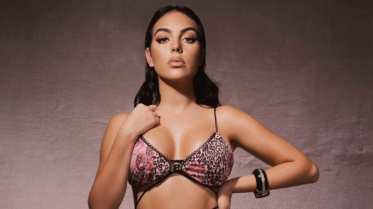 Georgina Rodriguez in underwear