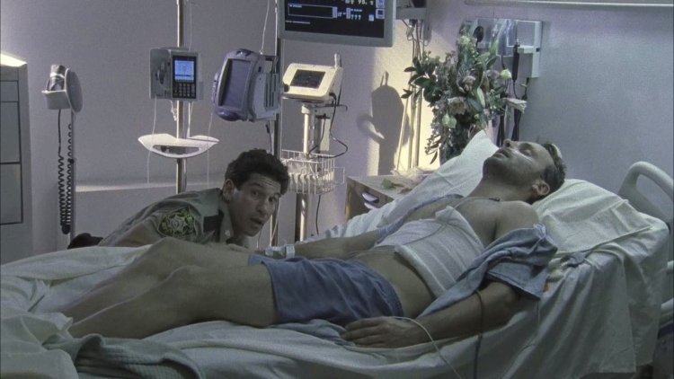 Walking dead 1 episode Rick in the hospital